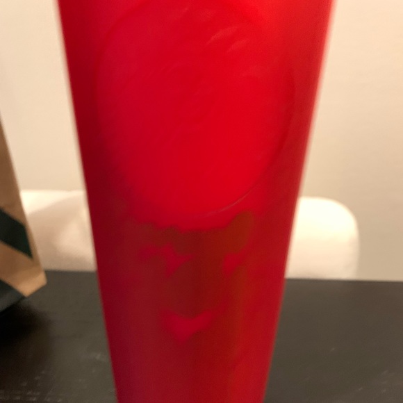 Starbucks Valentine’s Dome Cup - Picture 3 of 8